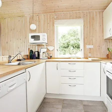Four-bedroom Holiday In Hjorring 5